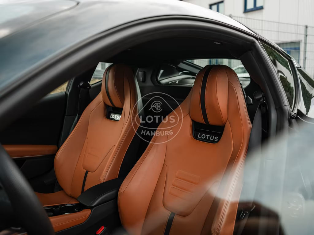 Lotus Emira