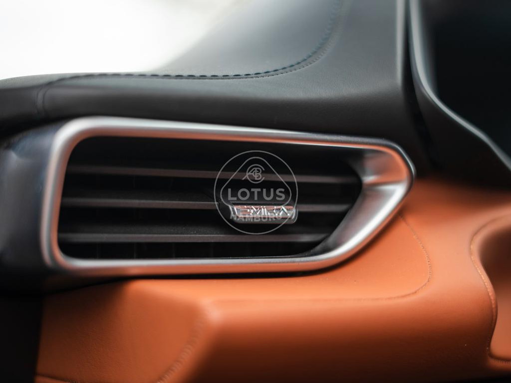 Lotus Emira
