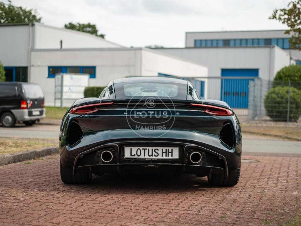 Lotus Emira