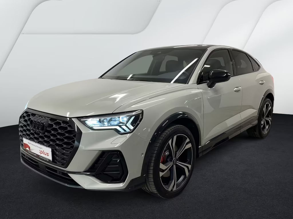 Audi Q3 2022 Benzine