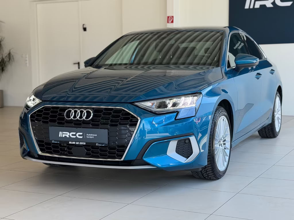 Audi A3 2023 Benzine