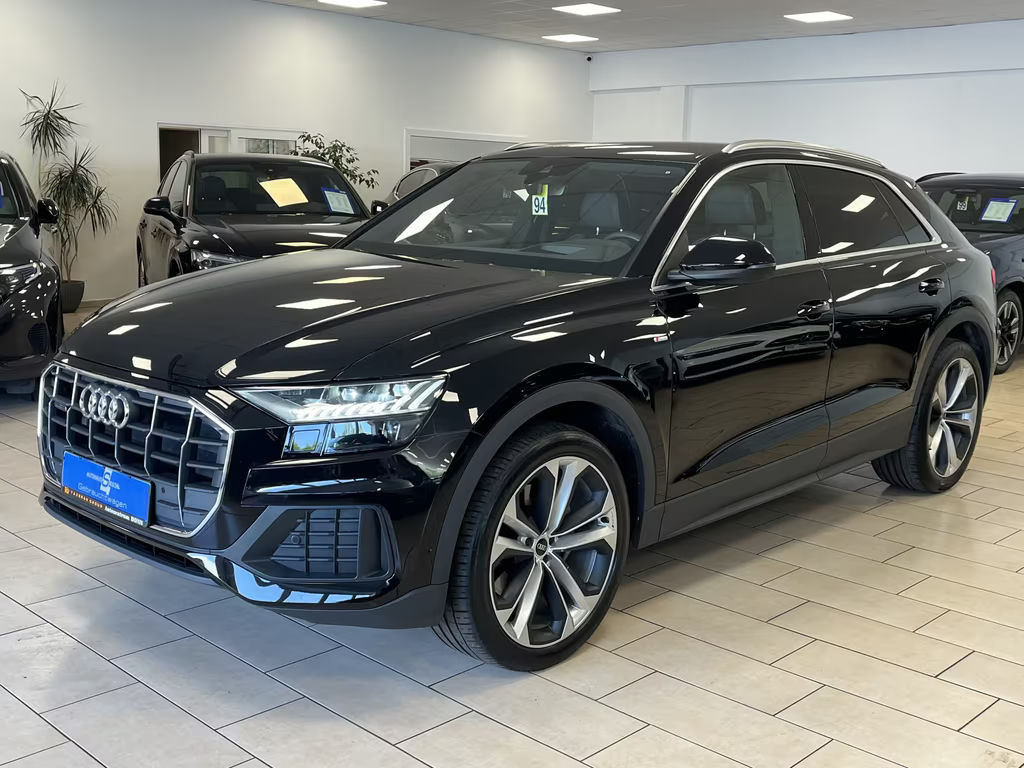 Audi Q8
