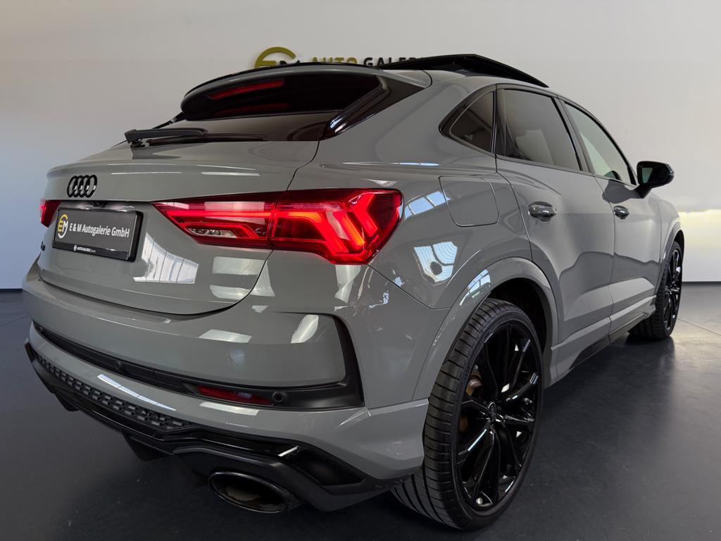 Audi RS Q3