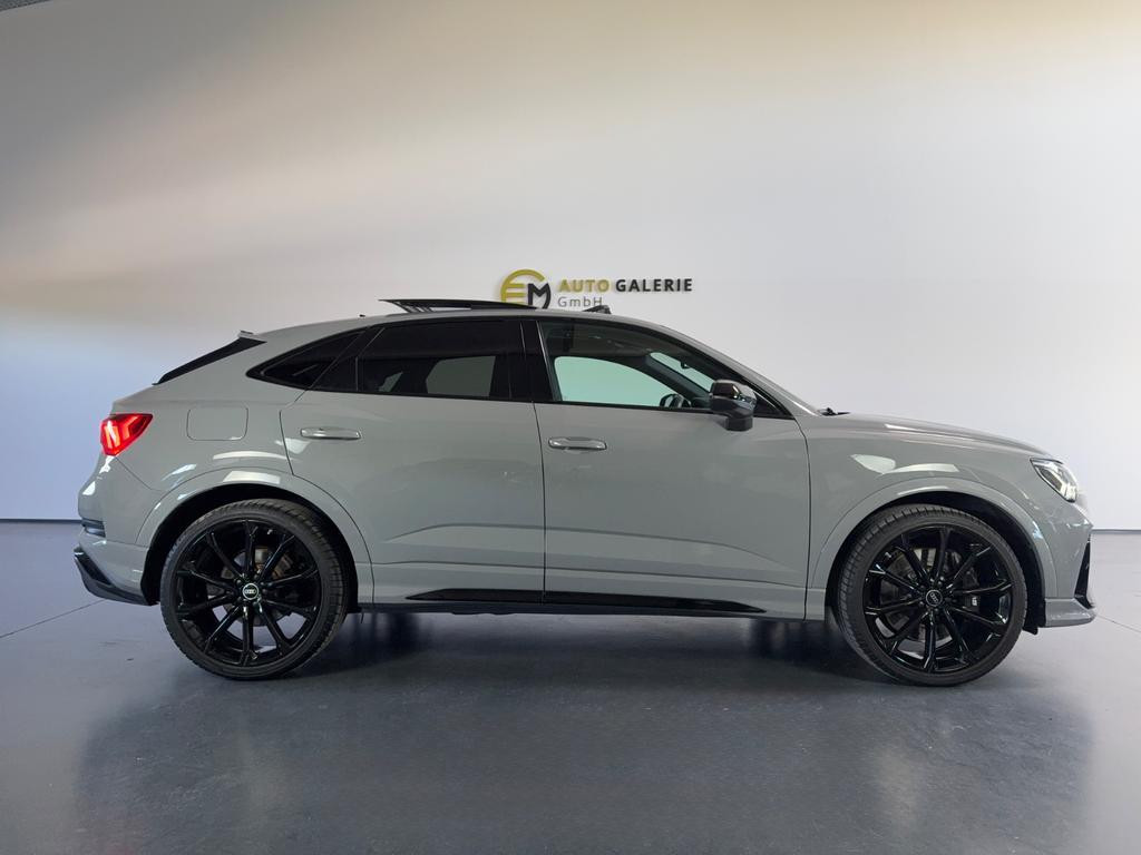 Audi RS Q3