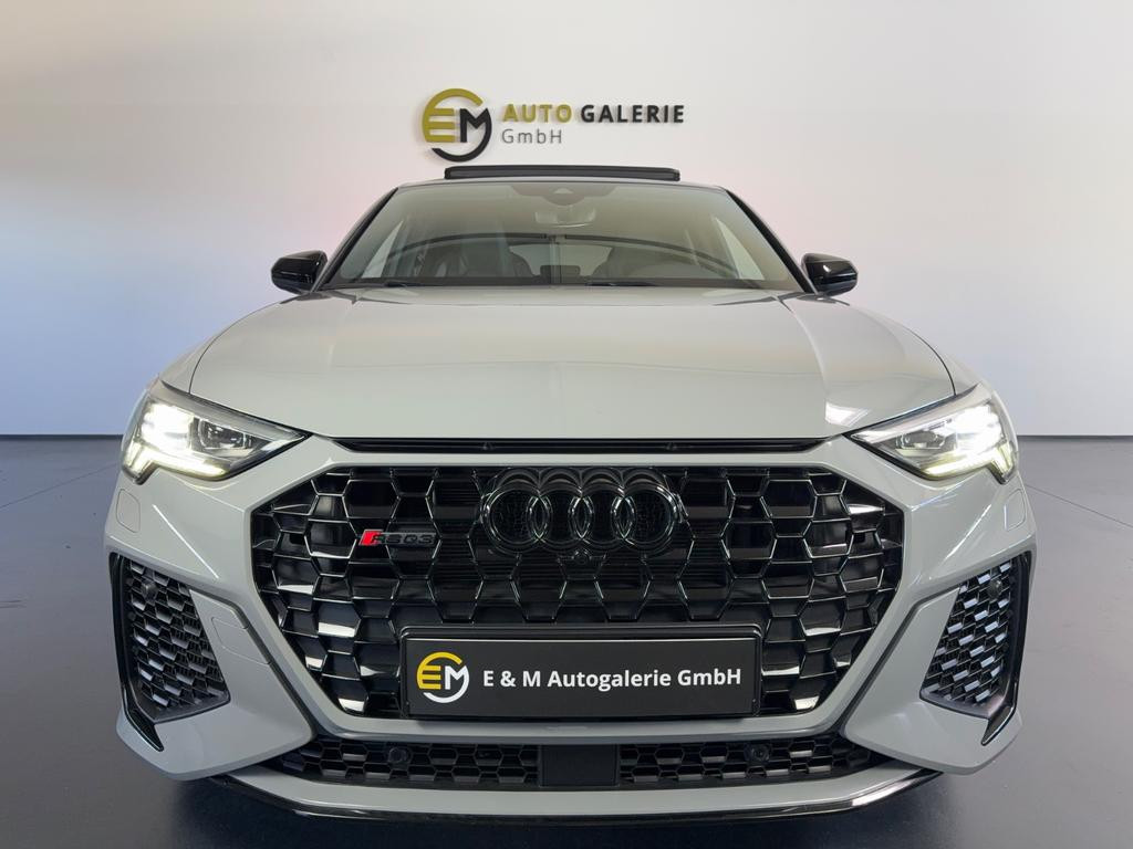 Audi RS Q3