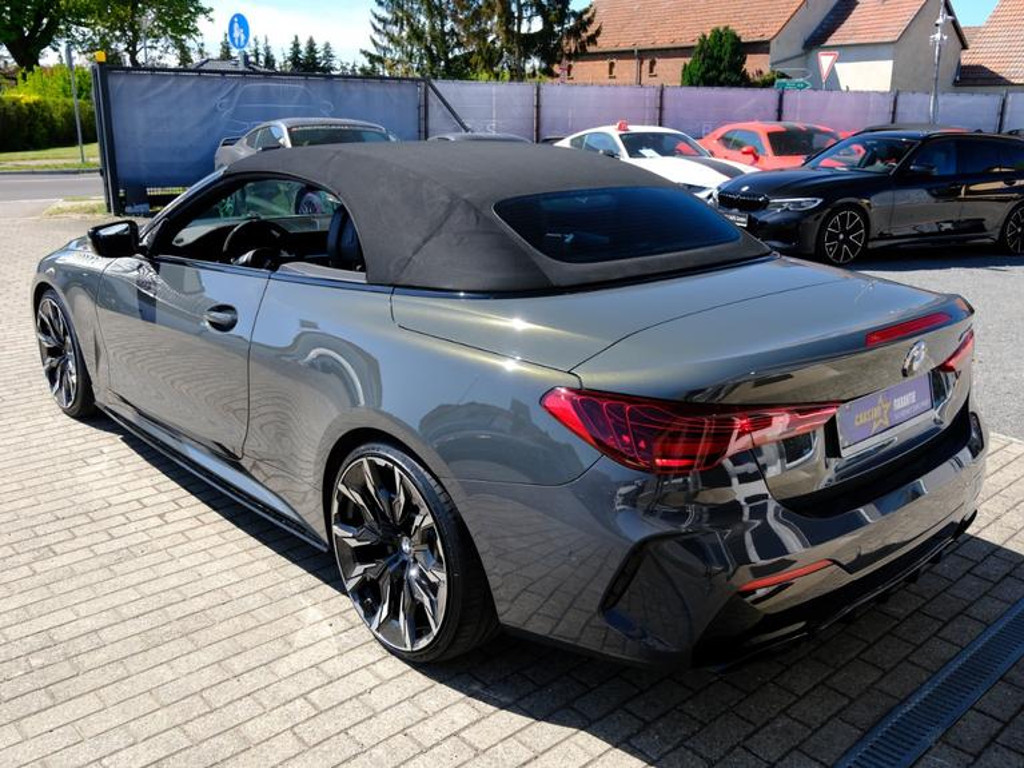 BMW M440