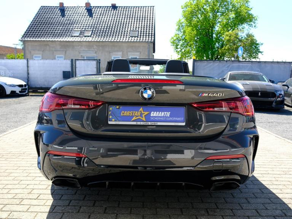 BMW M440