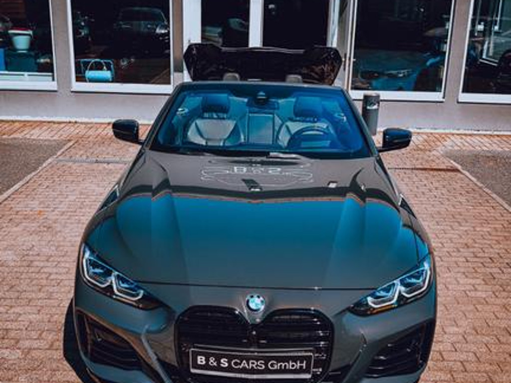 BMW M440