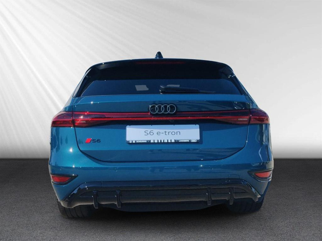 Audi S6 e-tron