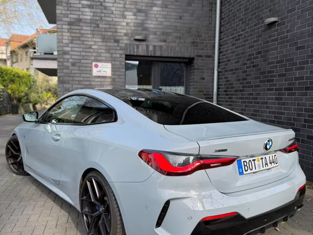 BMW M440