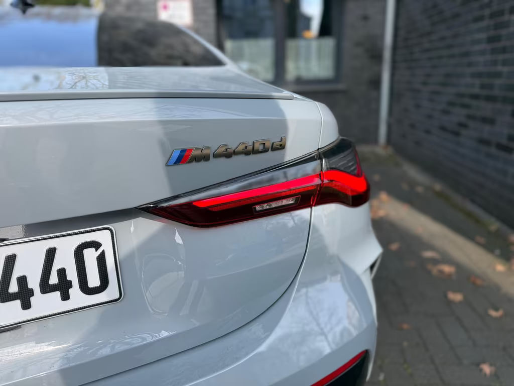 BMW M440