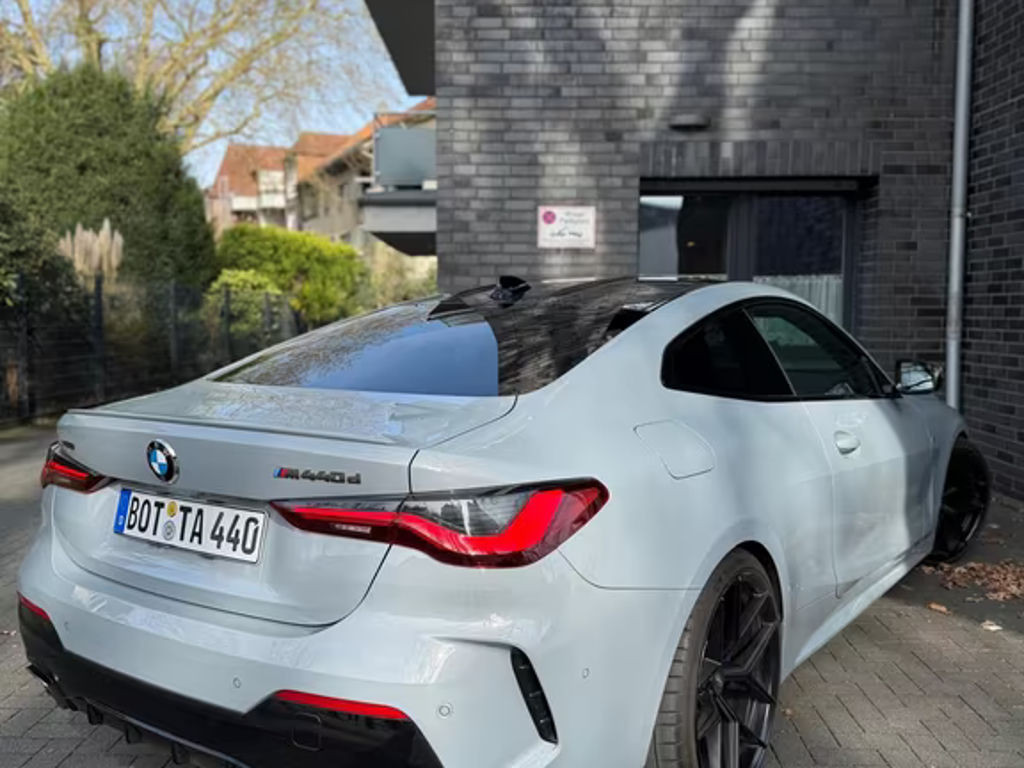 BMW M440