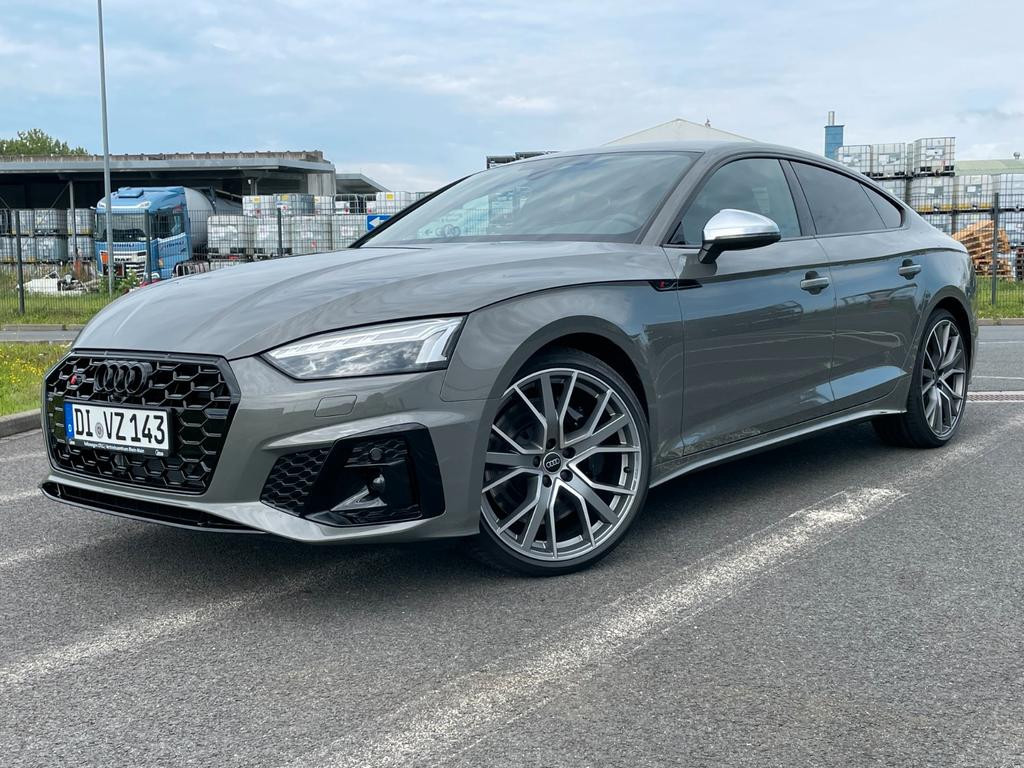 Audi S5