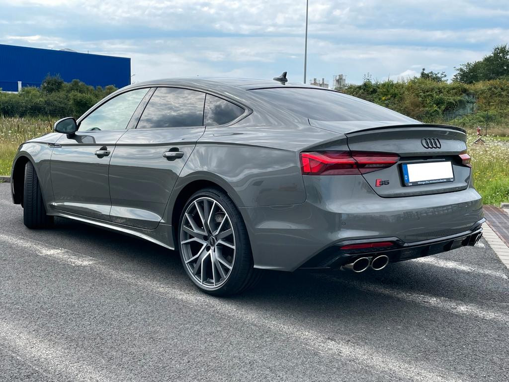 Audi S5