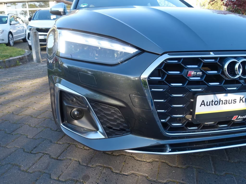 Audi S5