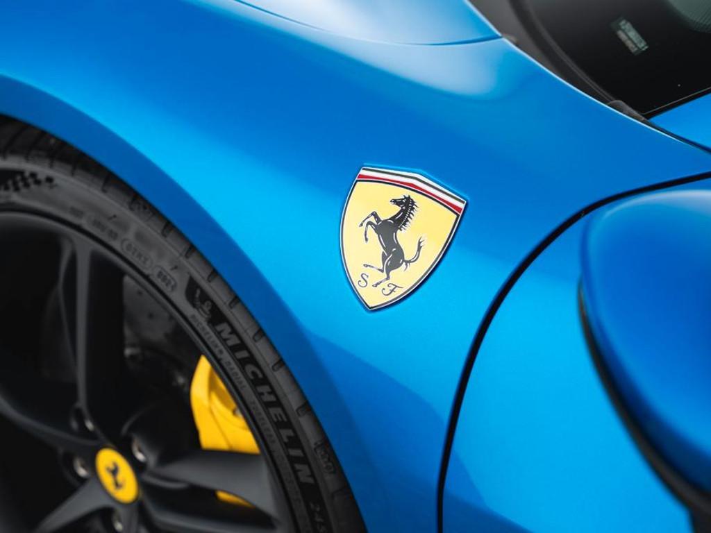 Ferrari 296 GTS