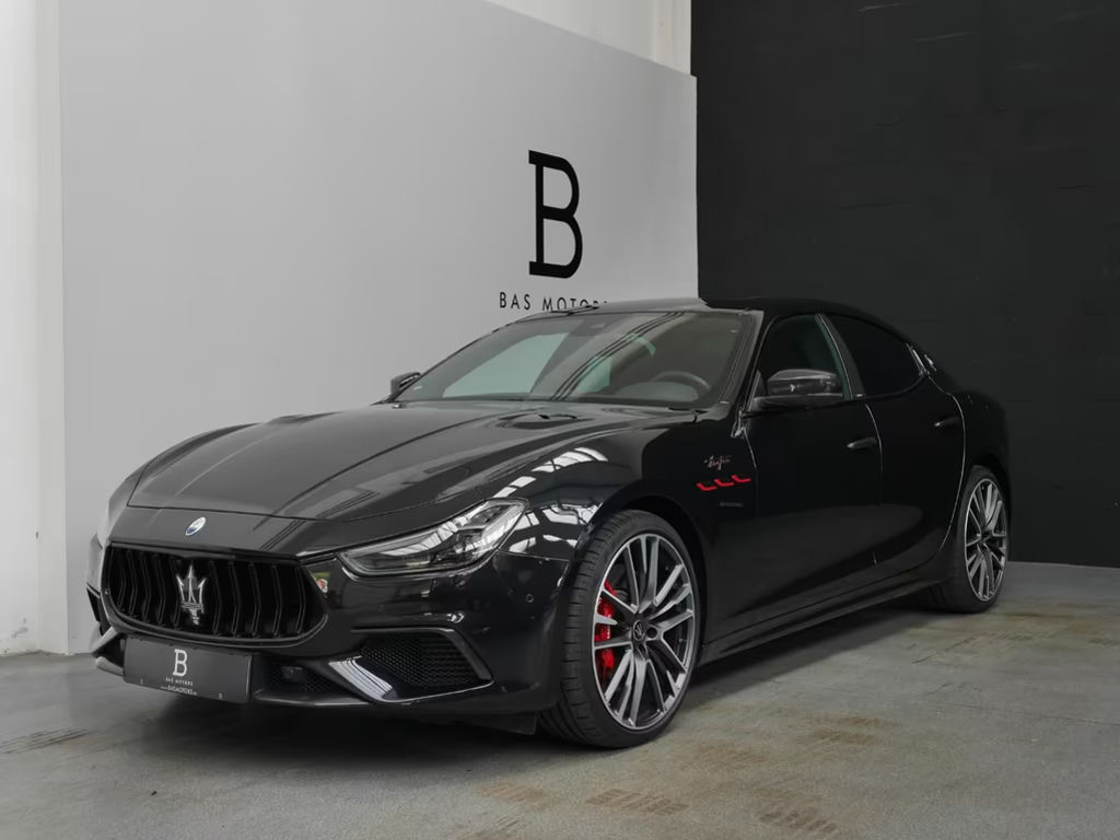 Maserati Ghibli 2023 Benzine