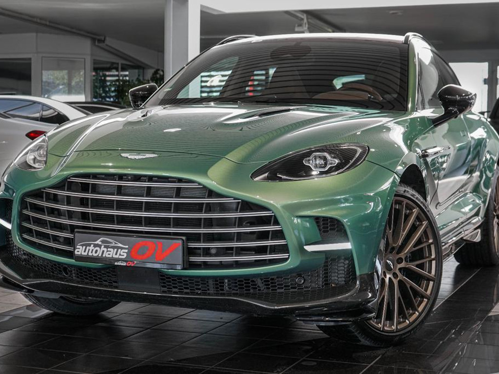 Aston Martin DBX