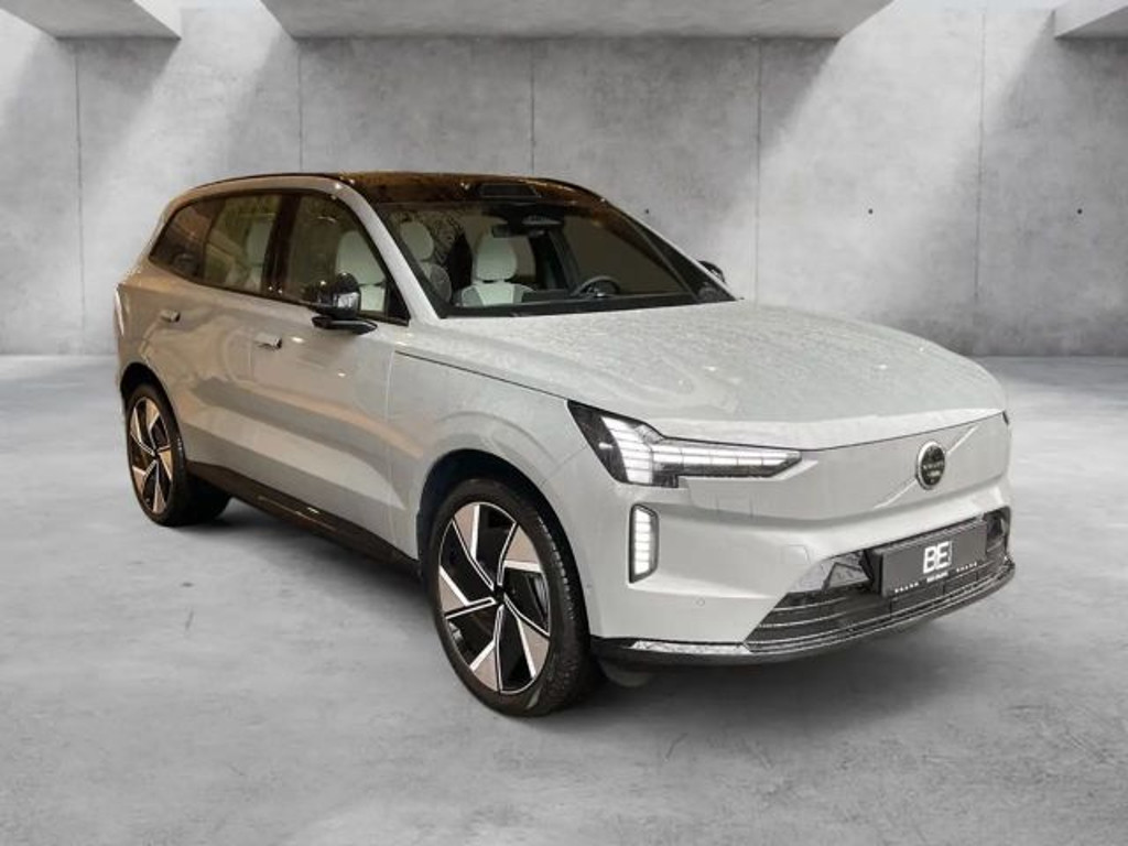 Volvo EX90
