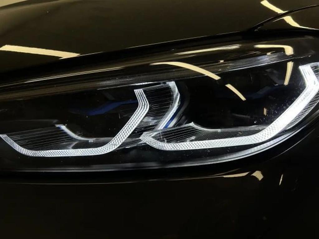 BMW M8