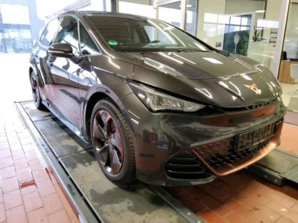 Cupra Born