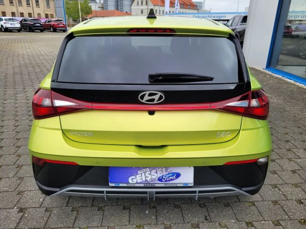 Hyundai i20