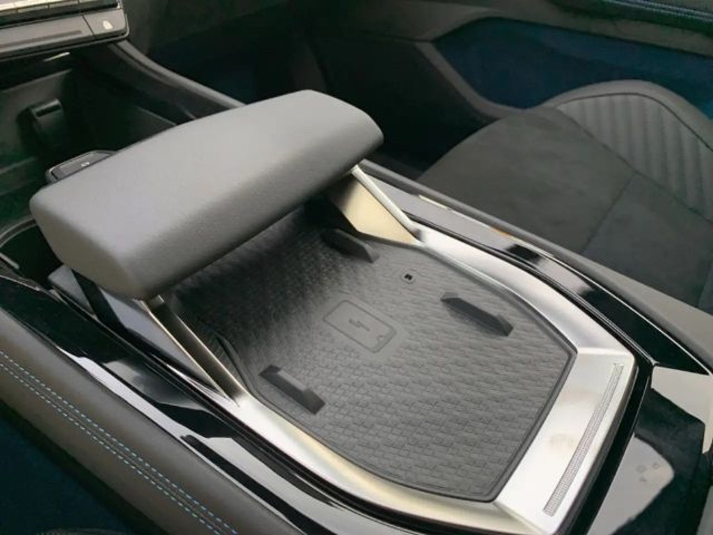 Renault Rafale