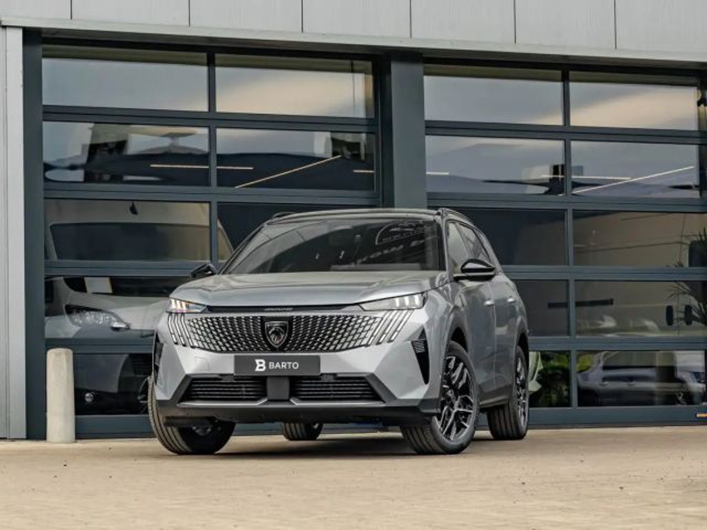Peugeot 5008 2025 Benzine
