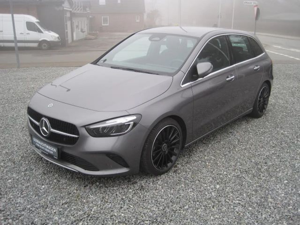 Mercedes-Benz B-Klasse 2023 Benzine