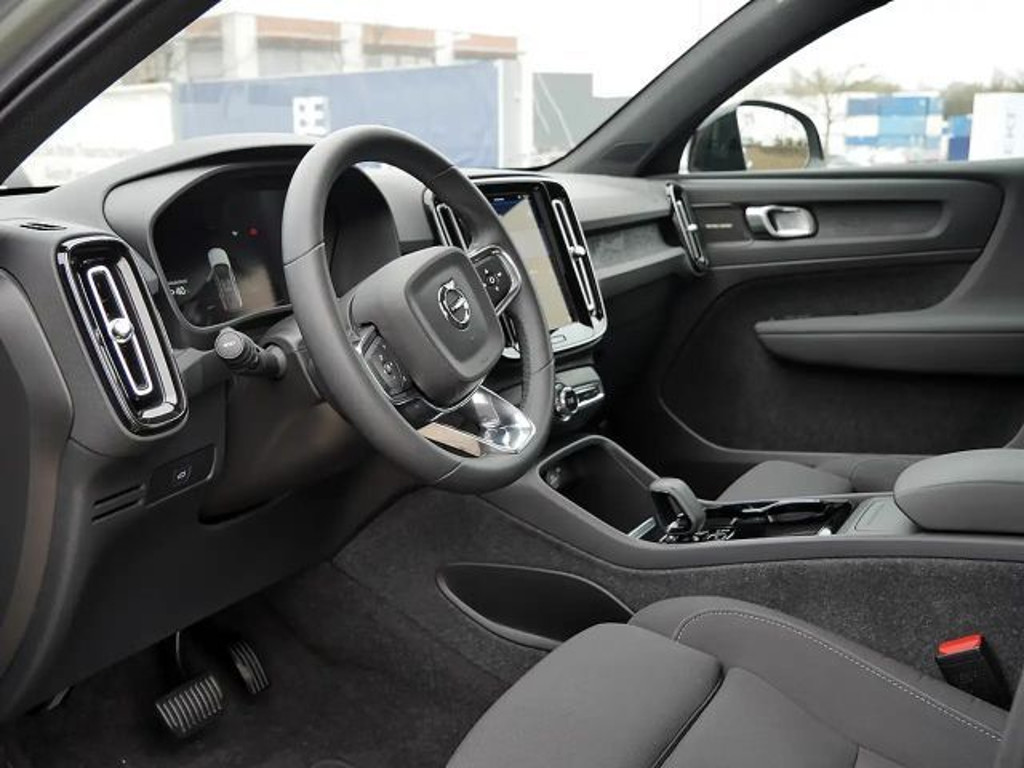 Volvo C40