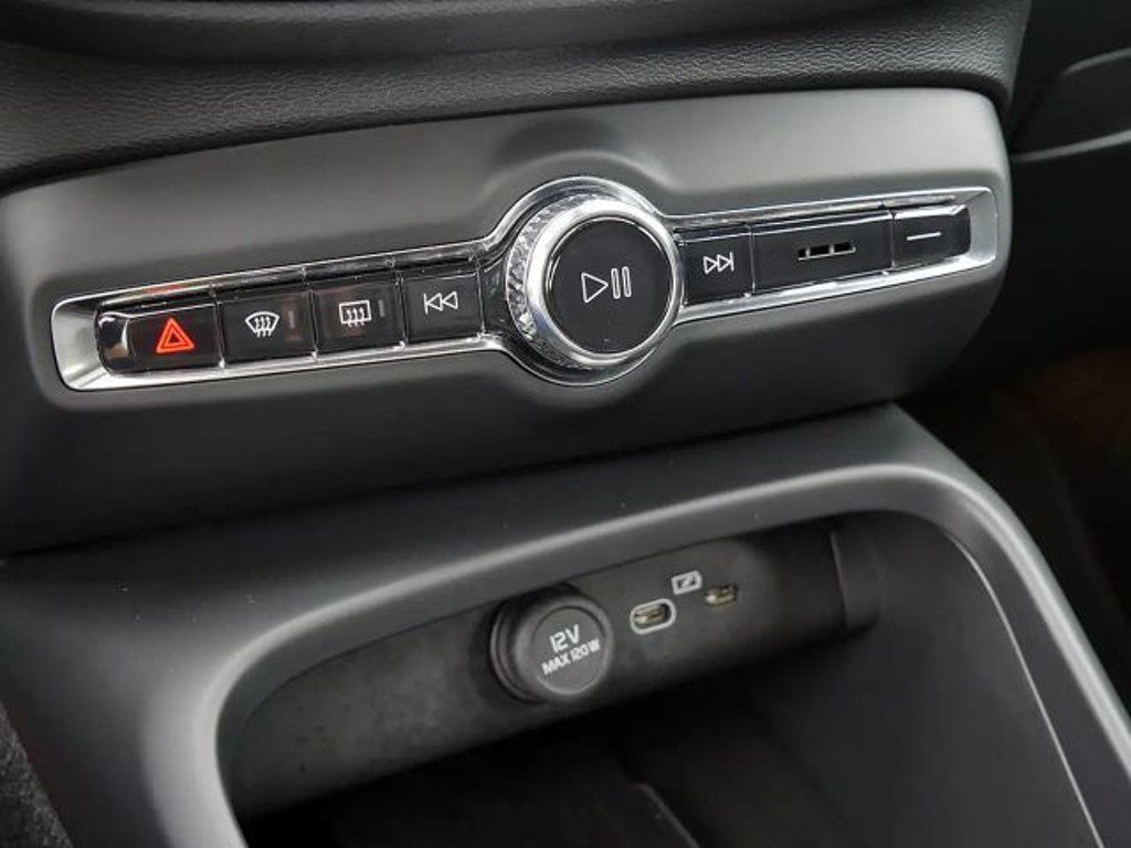 Volvo C40