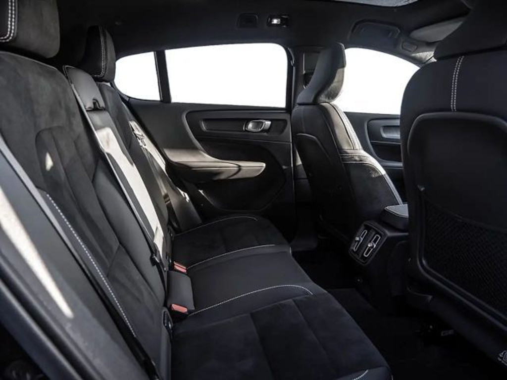 Volvo C40