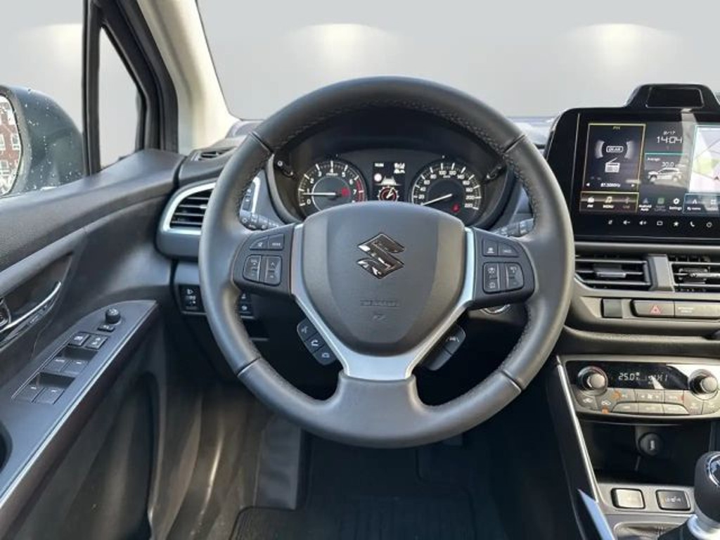 Suzuki S-Cross
