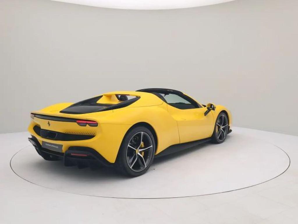 Ferrari 296 GTS