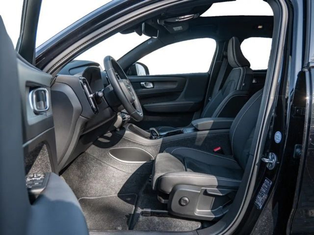Volvo C40