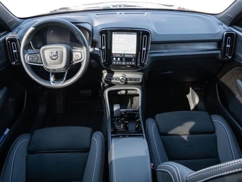 Volvo C40