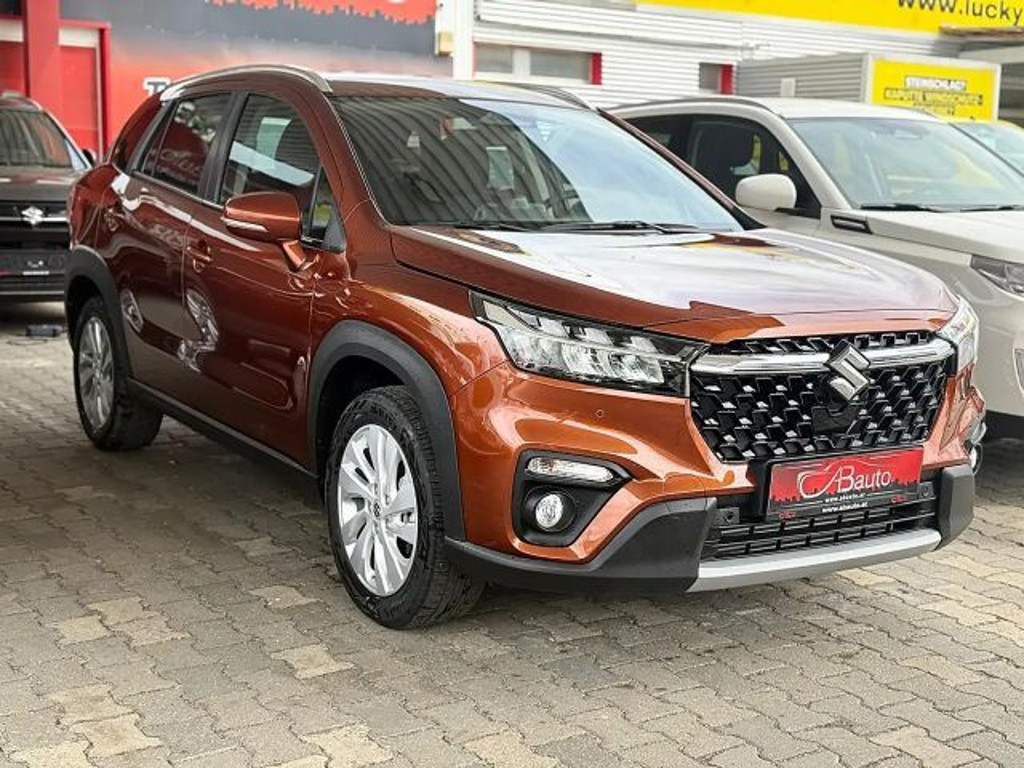 Suzuki S-Cross