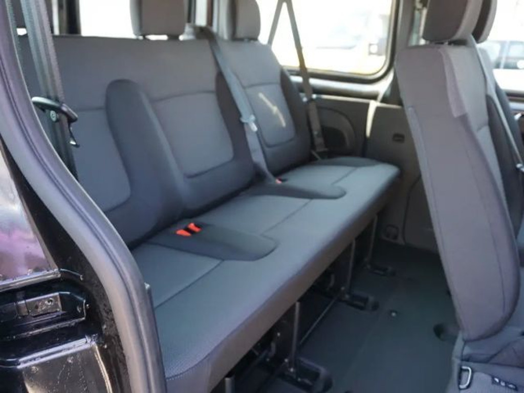 Nissan Primastar