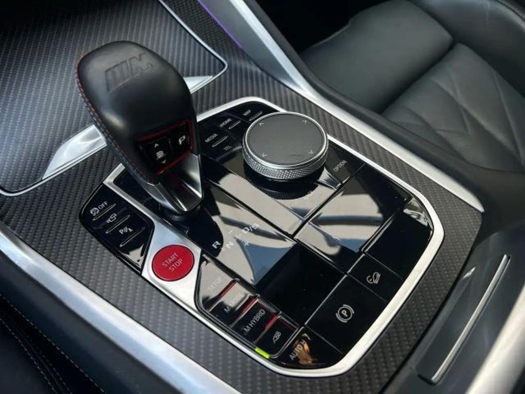 BMW XM