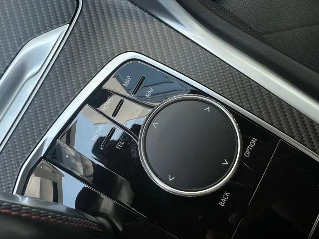 BMW XM