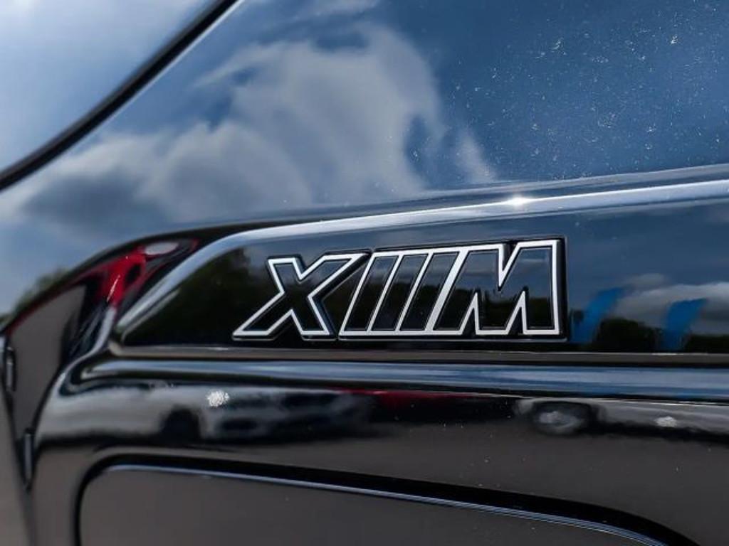 BMW XM