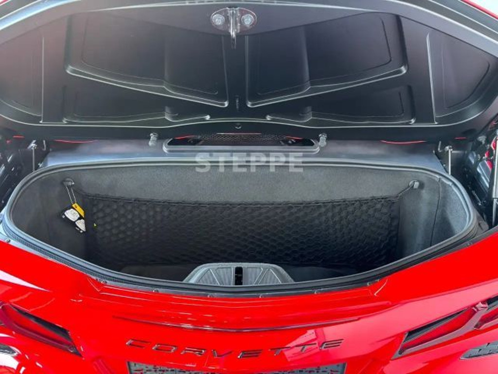 Corvette C8