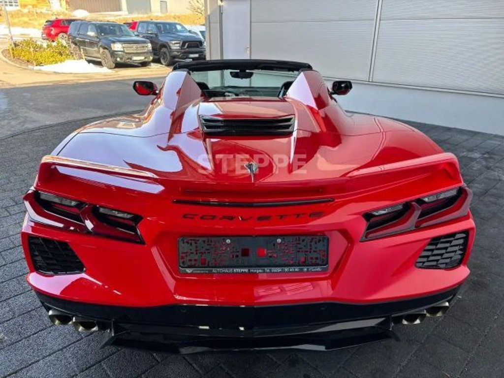Corvette C8