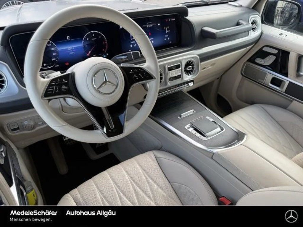 Mercedes-Benz G-Klasse