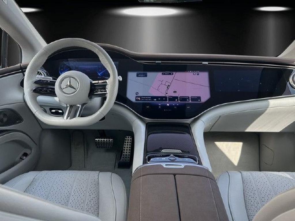 Mercedes-Benz EQS