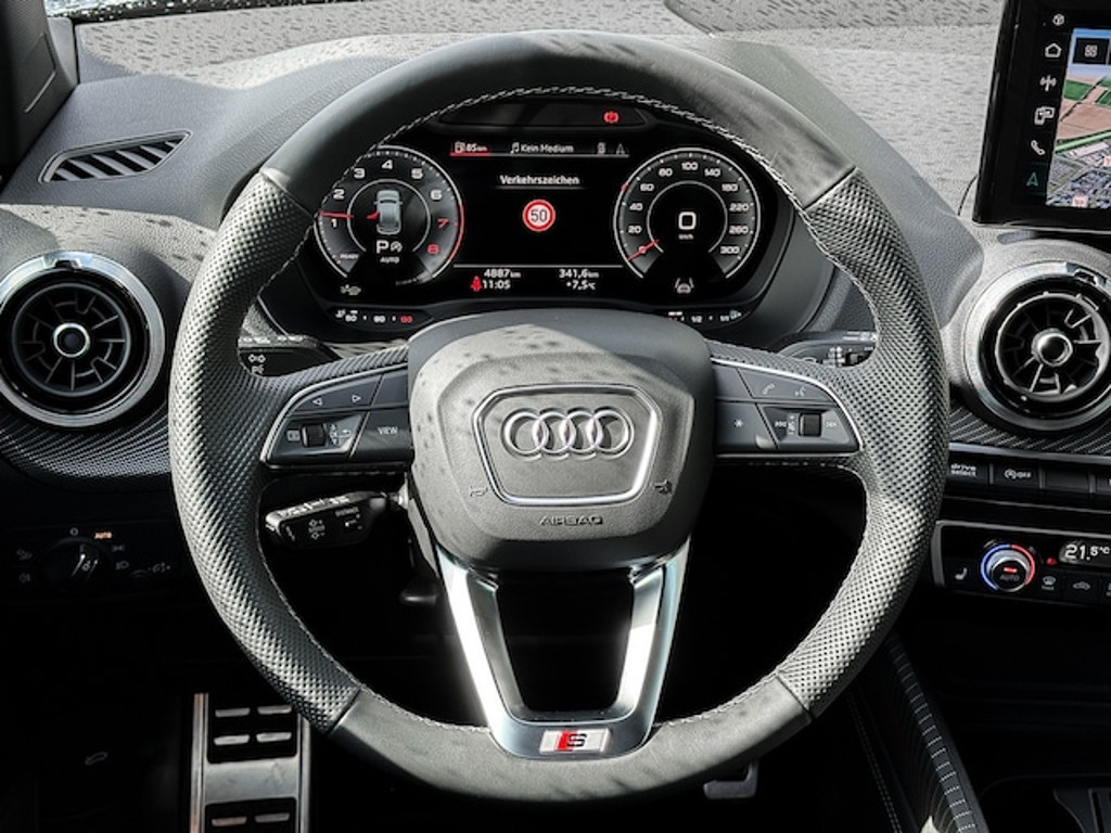 Audi SQ2