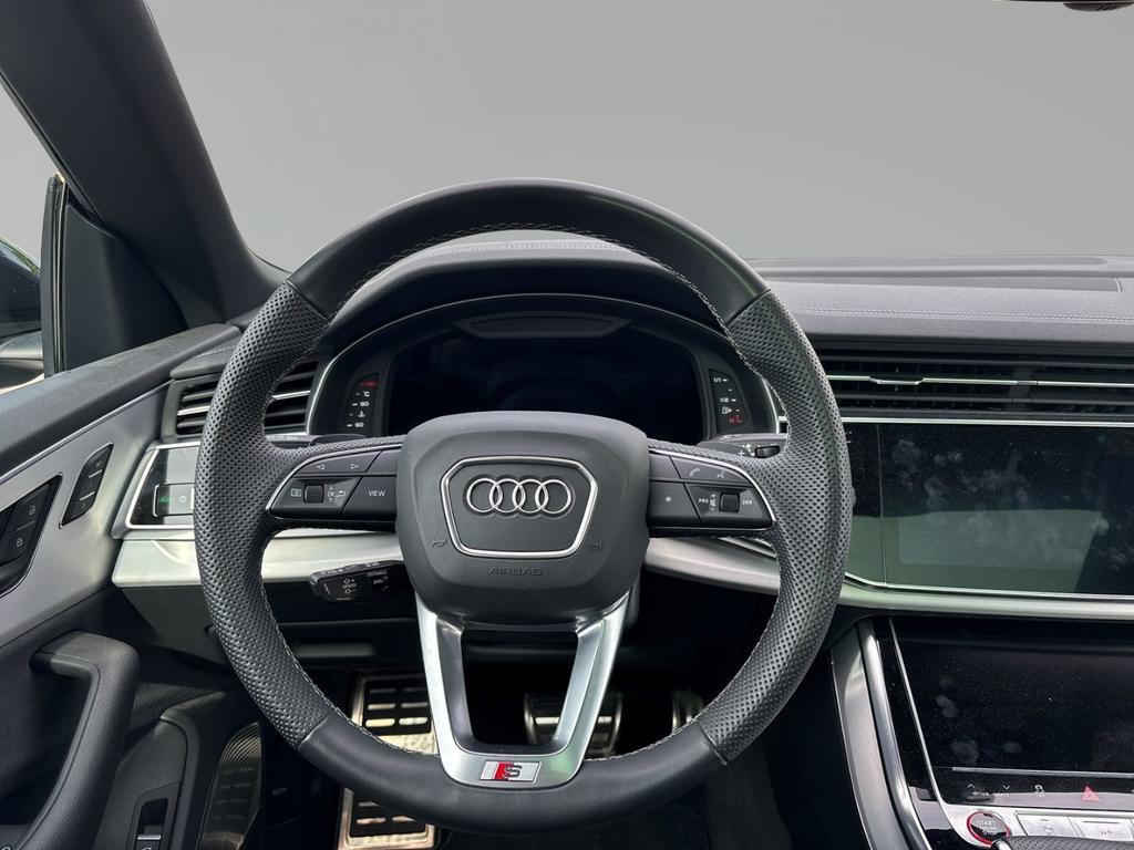 Audi SQ8