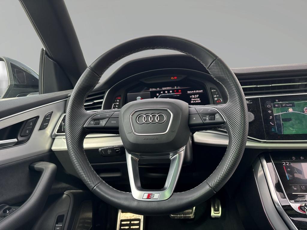 Audi SQ8