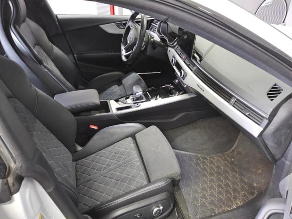 Audi S5