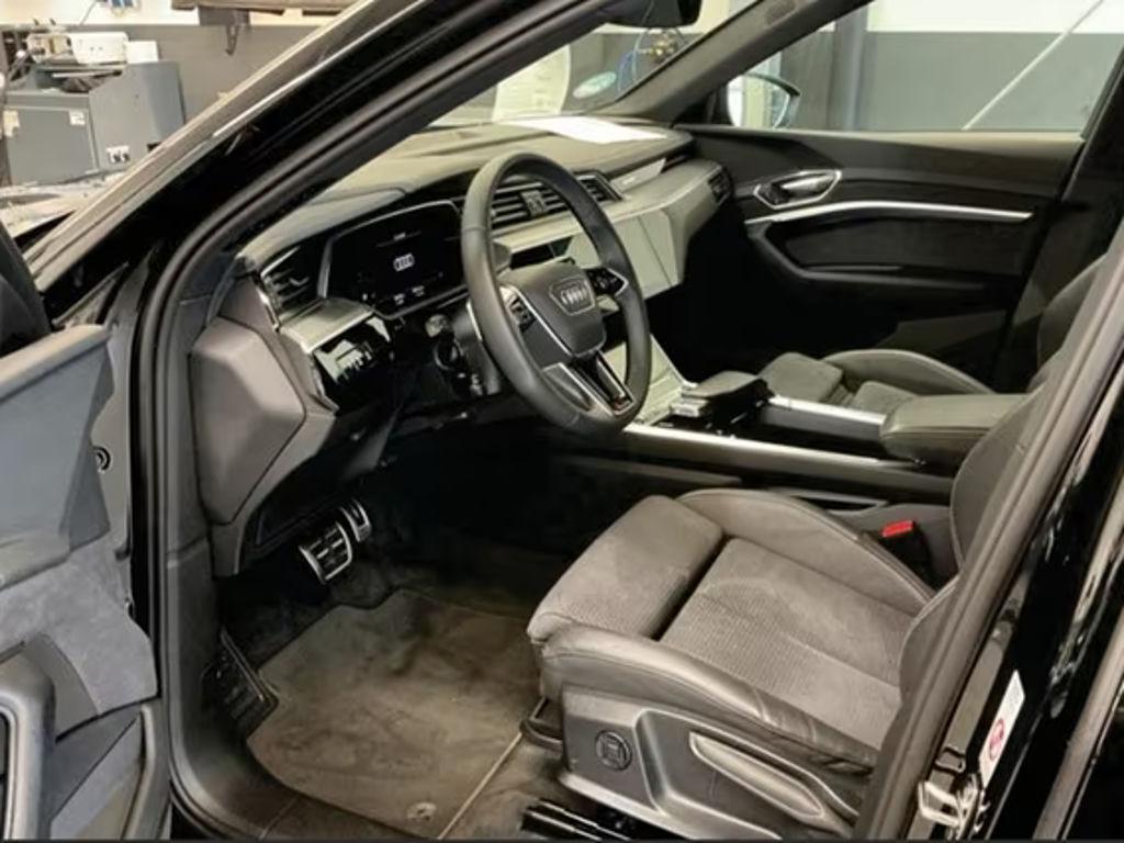 Audi Q8 e-tron